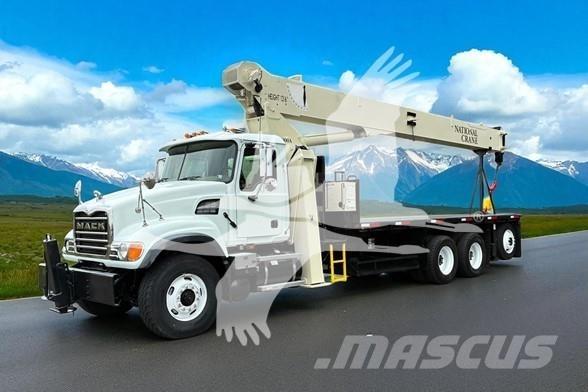 National 900A 起重车