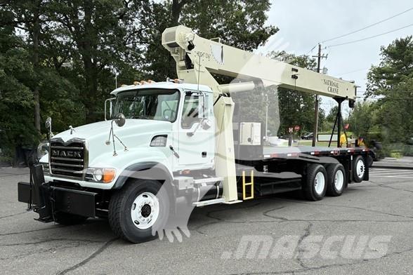 National 900A 起重车