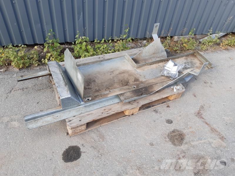  BUKPLÅT MF 5420 其他拖拉机配件