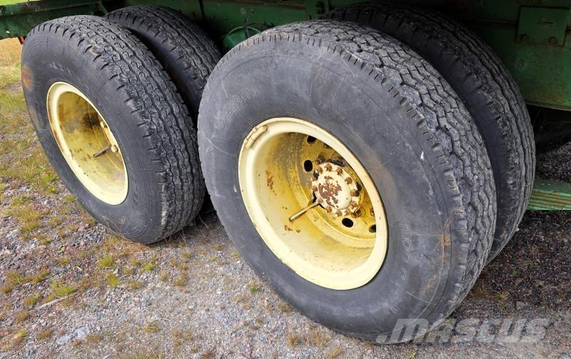  Dumpervagn 箱式拖车