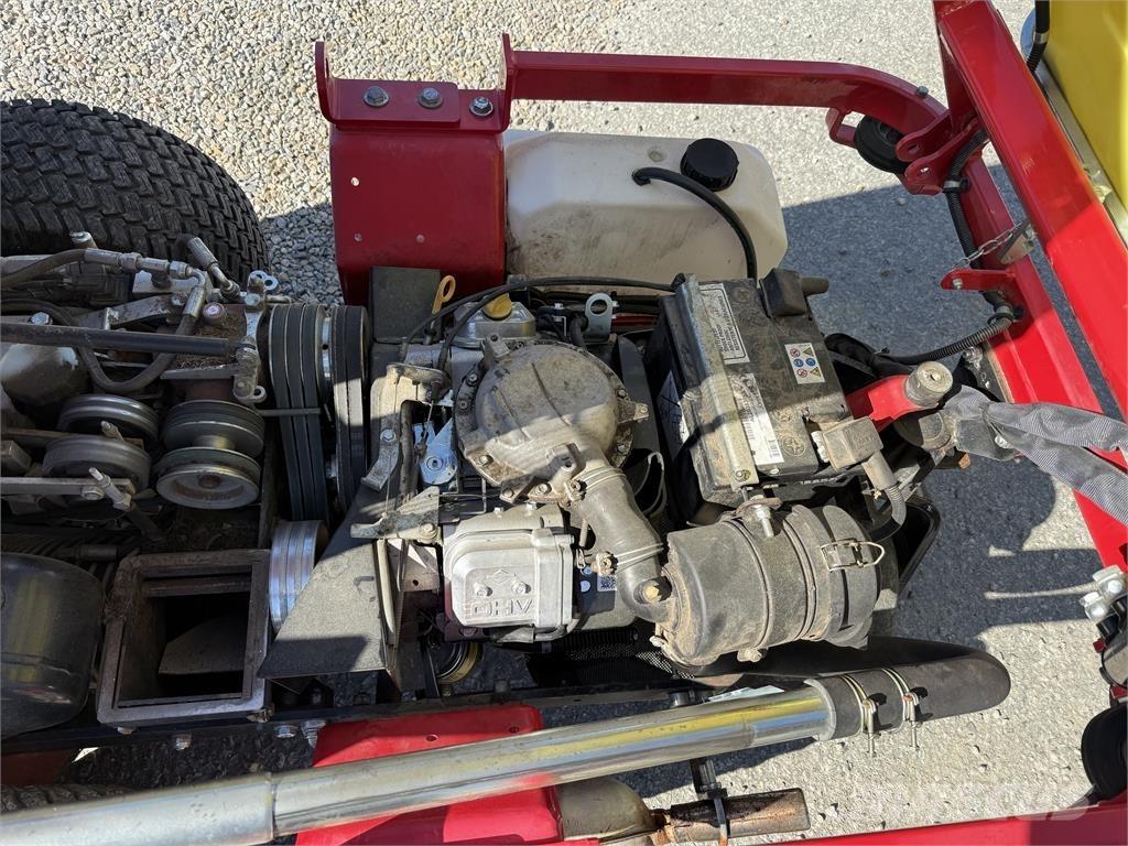 Ferrari 630 Turbograss 骑乘式割草机