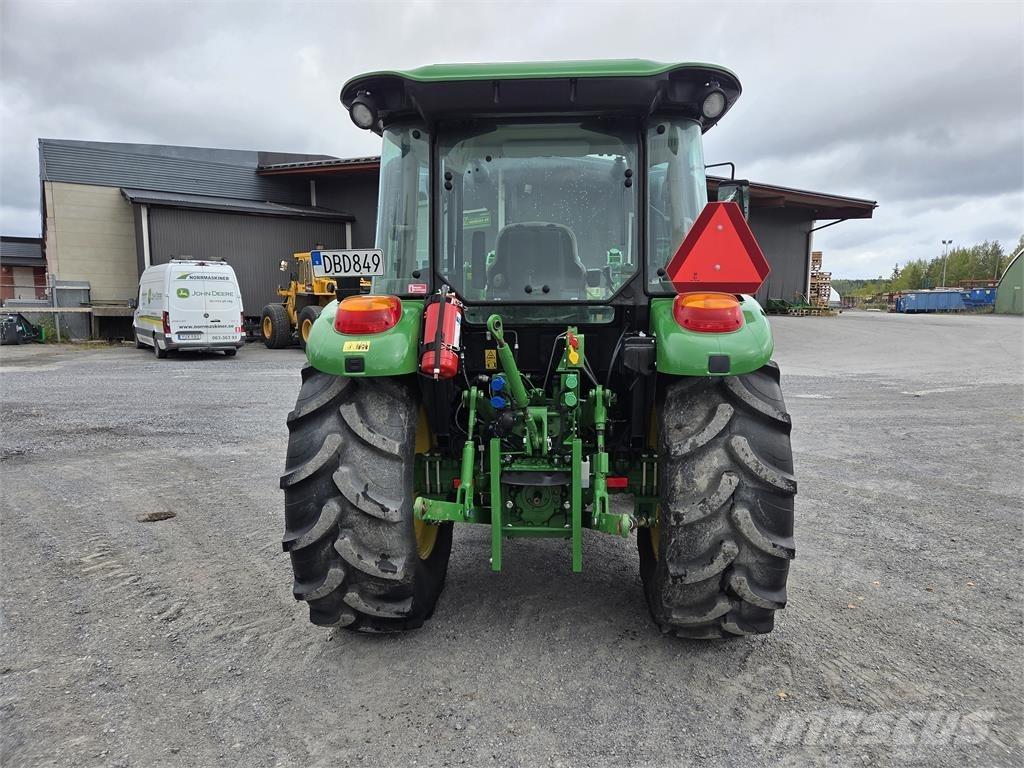 John Deere 5075E 拖拉机/农用车