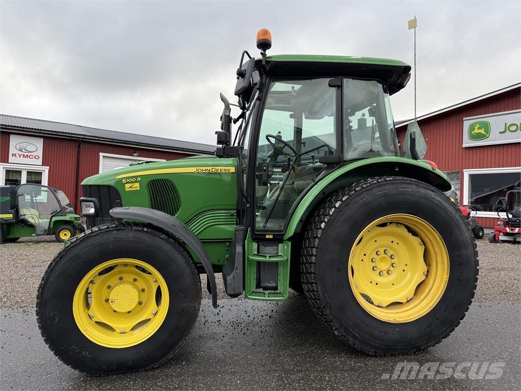 John Deere 5100R 拖拉机/农用车