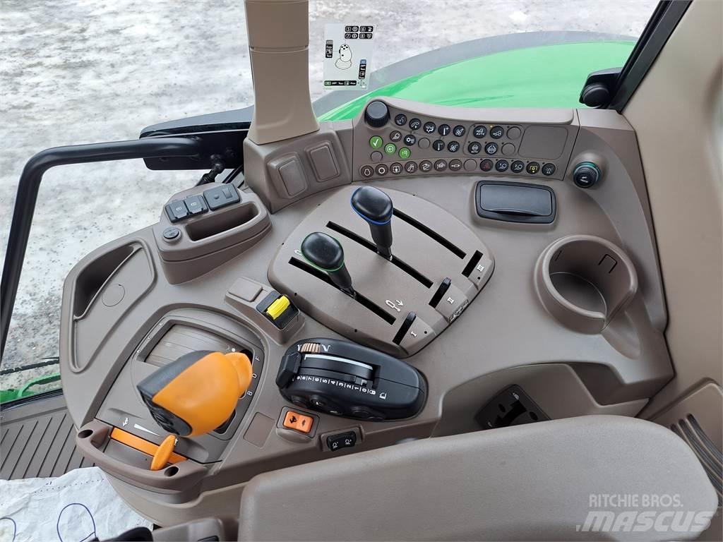 John Deere 6090M 拖拉机/农用车