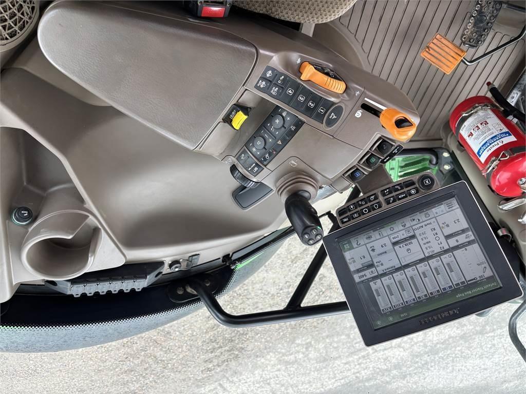 John Deere 6130R 拖拉机/农用车