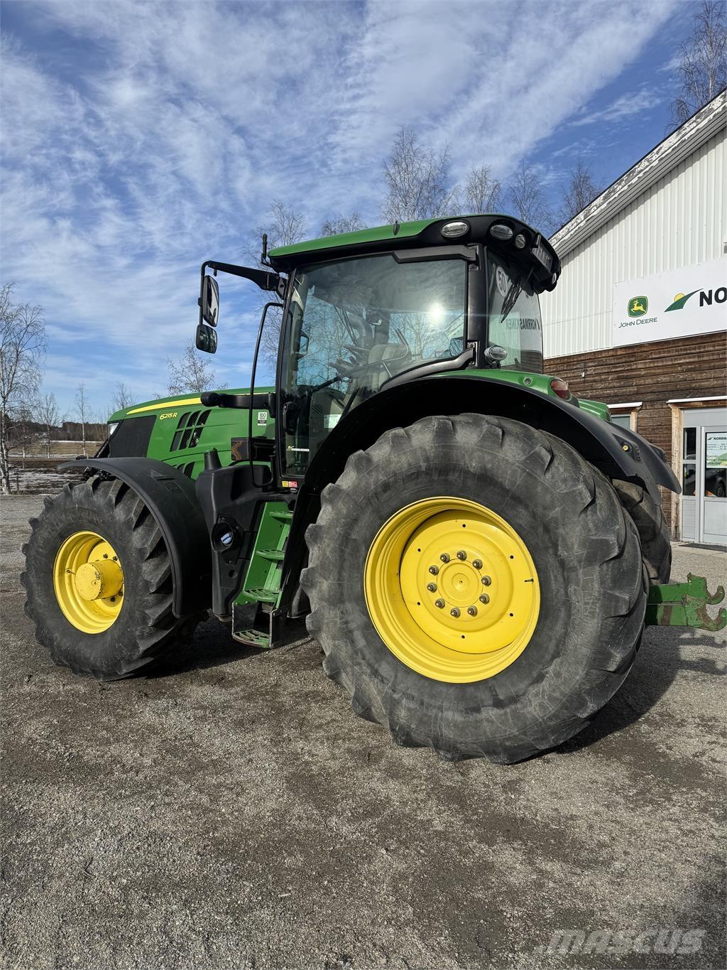 John Deere 6215R 拖拉机/农用车