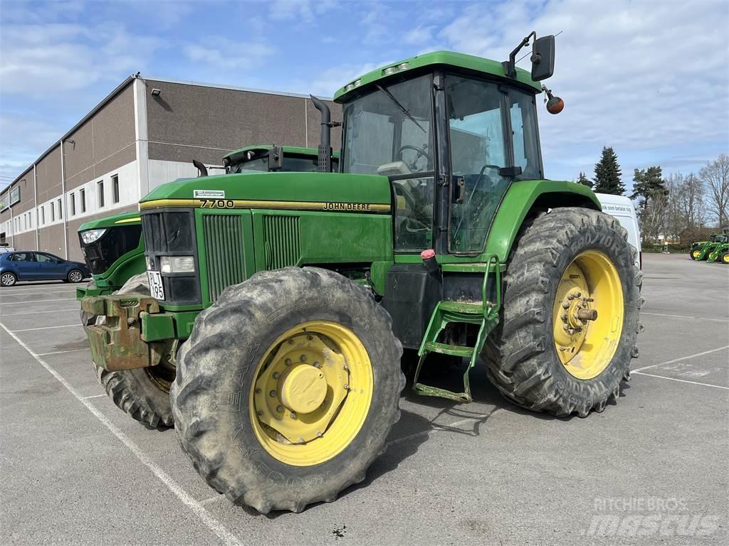 John Deere 7700 拖拉机/农用车