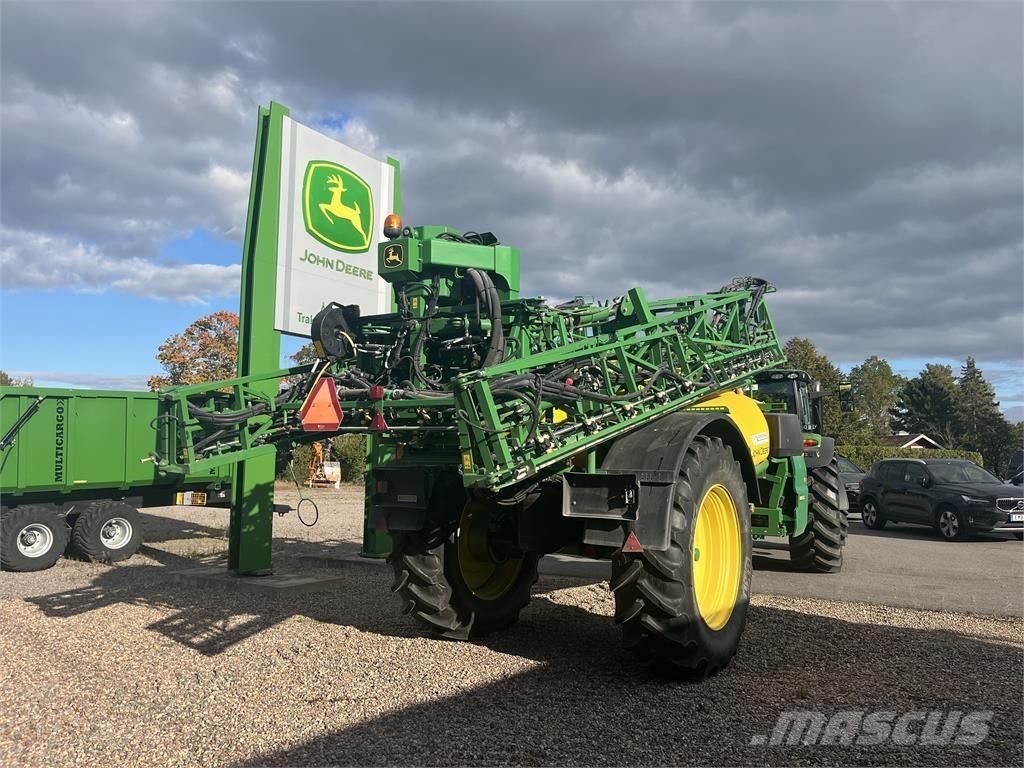 John Deere M952 牵引式喷雾机