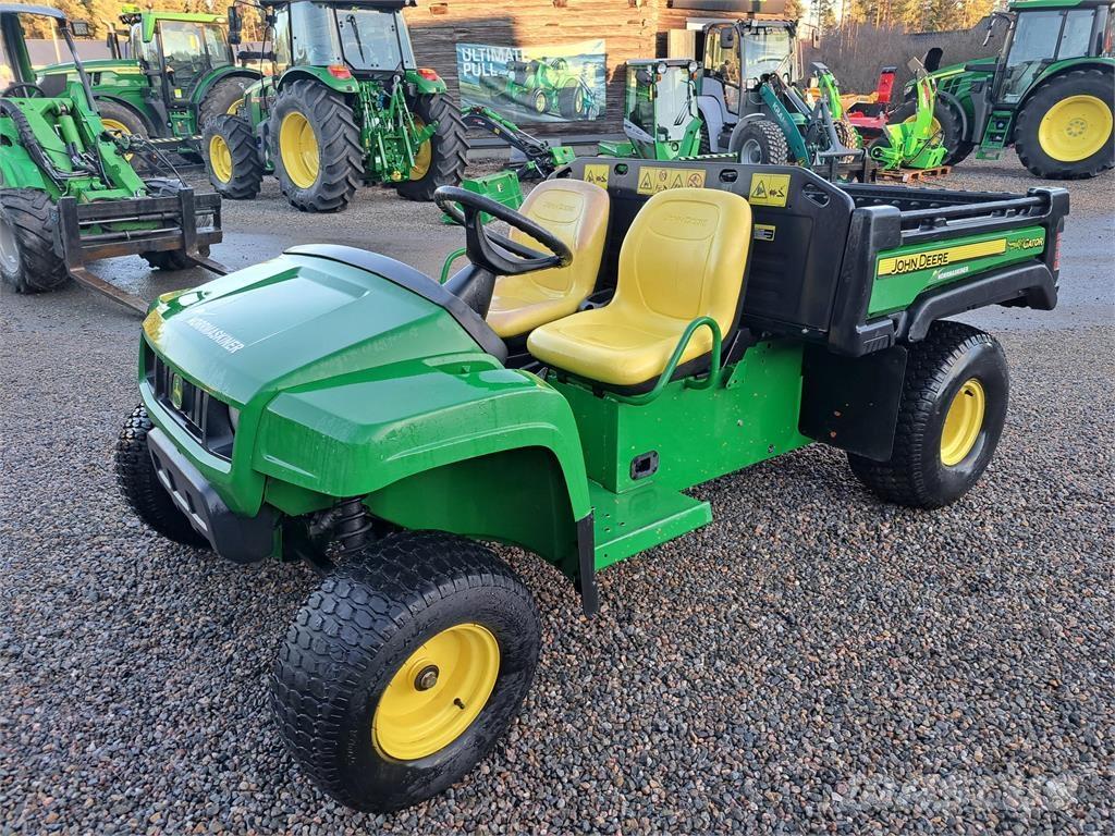 John Deere TE Gator 骑乘式割草机