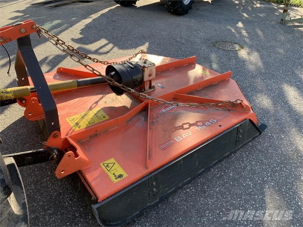 Kuhn BAV 1545 牧场割草机和切顶器