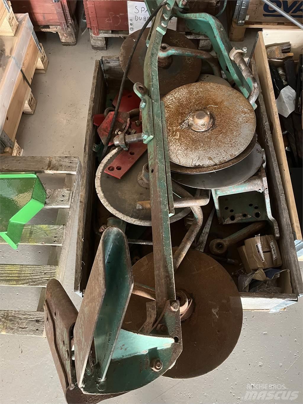 Kverneland EG85-160-4 双向犁
