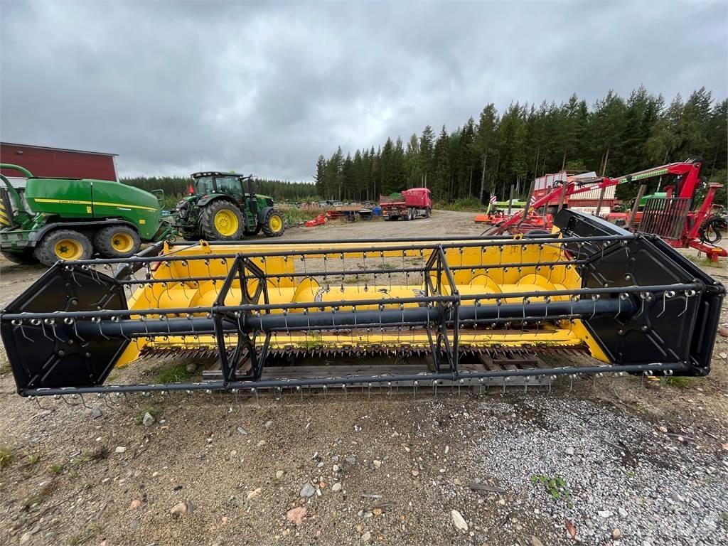 New Holland Skärbord 15 联合收割机