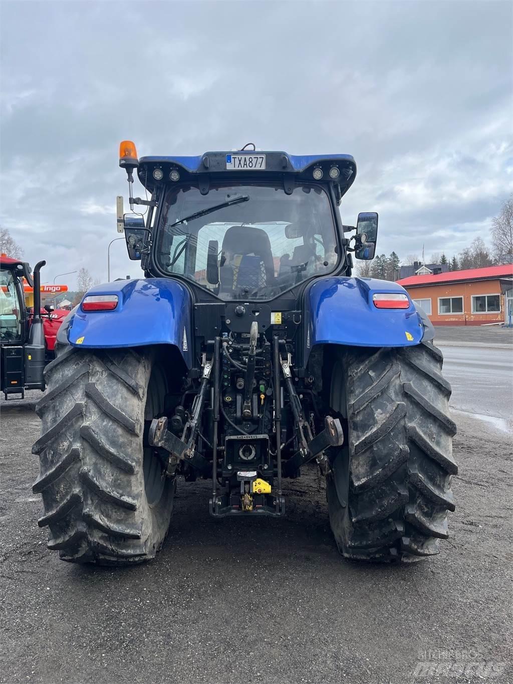 New Holland T7.225 拖拉机/农用车