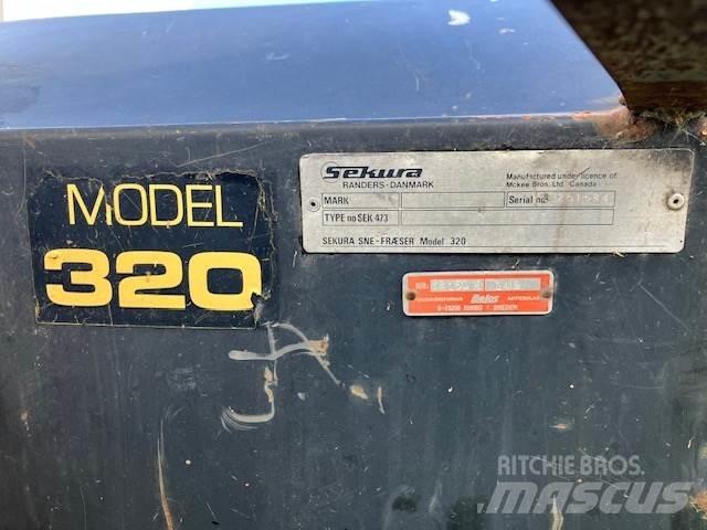  Sekura 1500 扬雪机