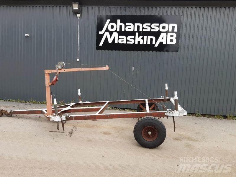  Skogvagn med vinch 林业拖车
