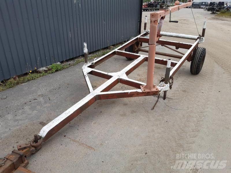  Skogvagn med vinch 林业拖车