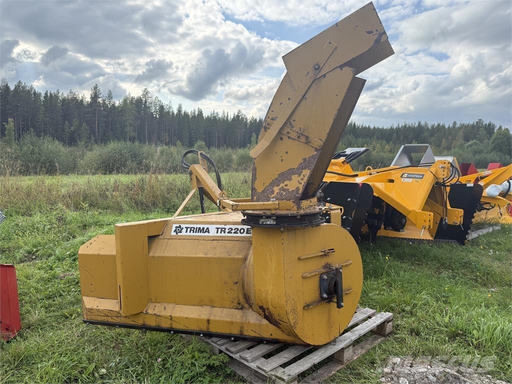 Trima TR220E 其他清扫车和扫雪车