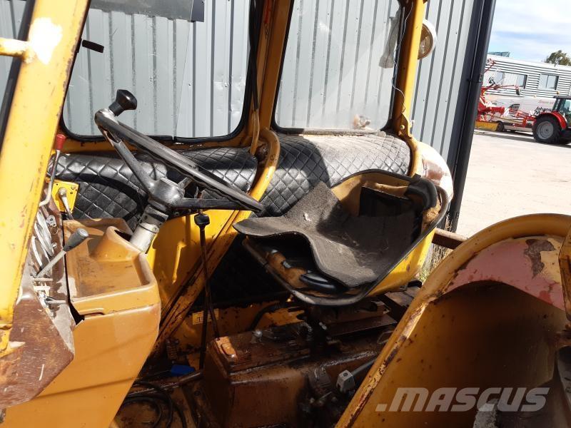 Valmet 700 拖拉机/农用车