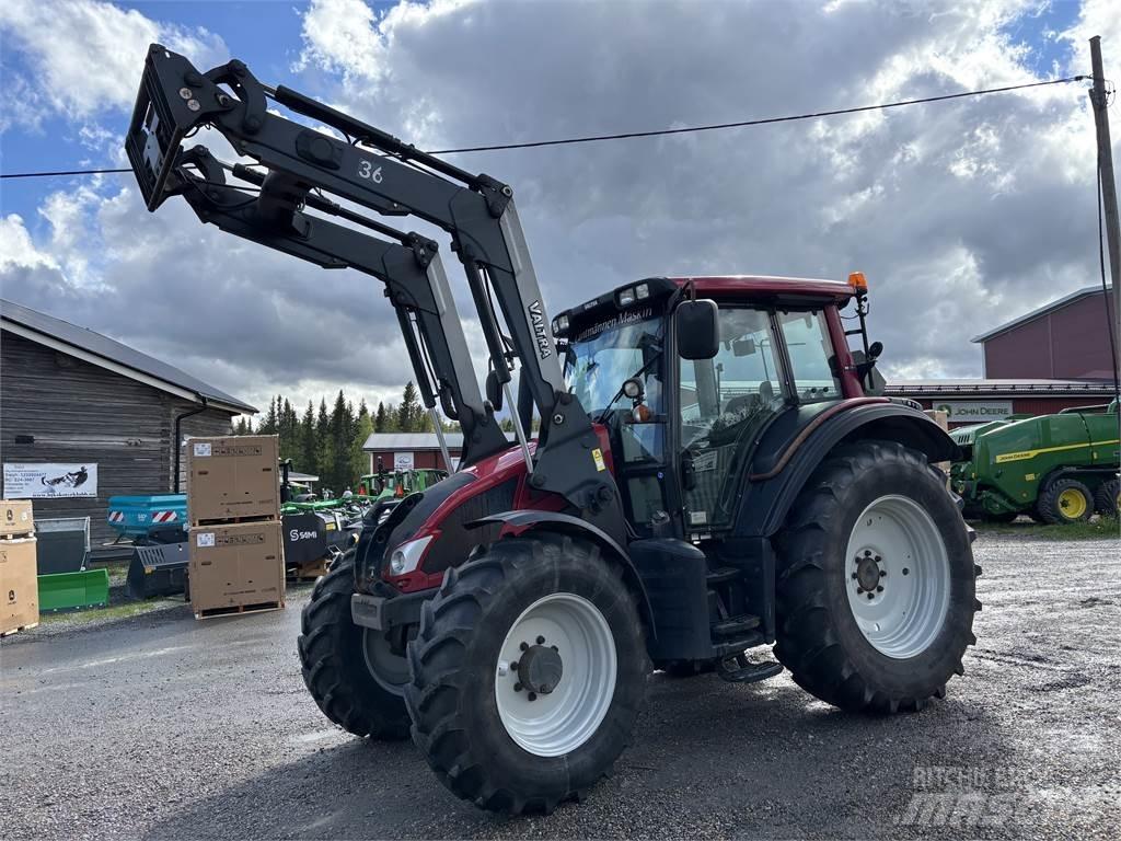 Valtra N103 Hitec 5 拖拉机/农用车