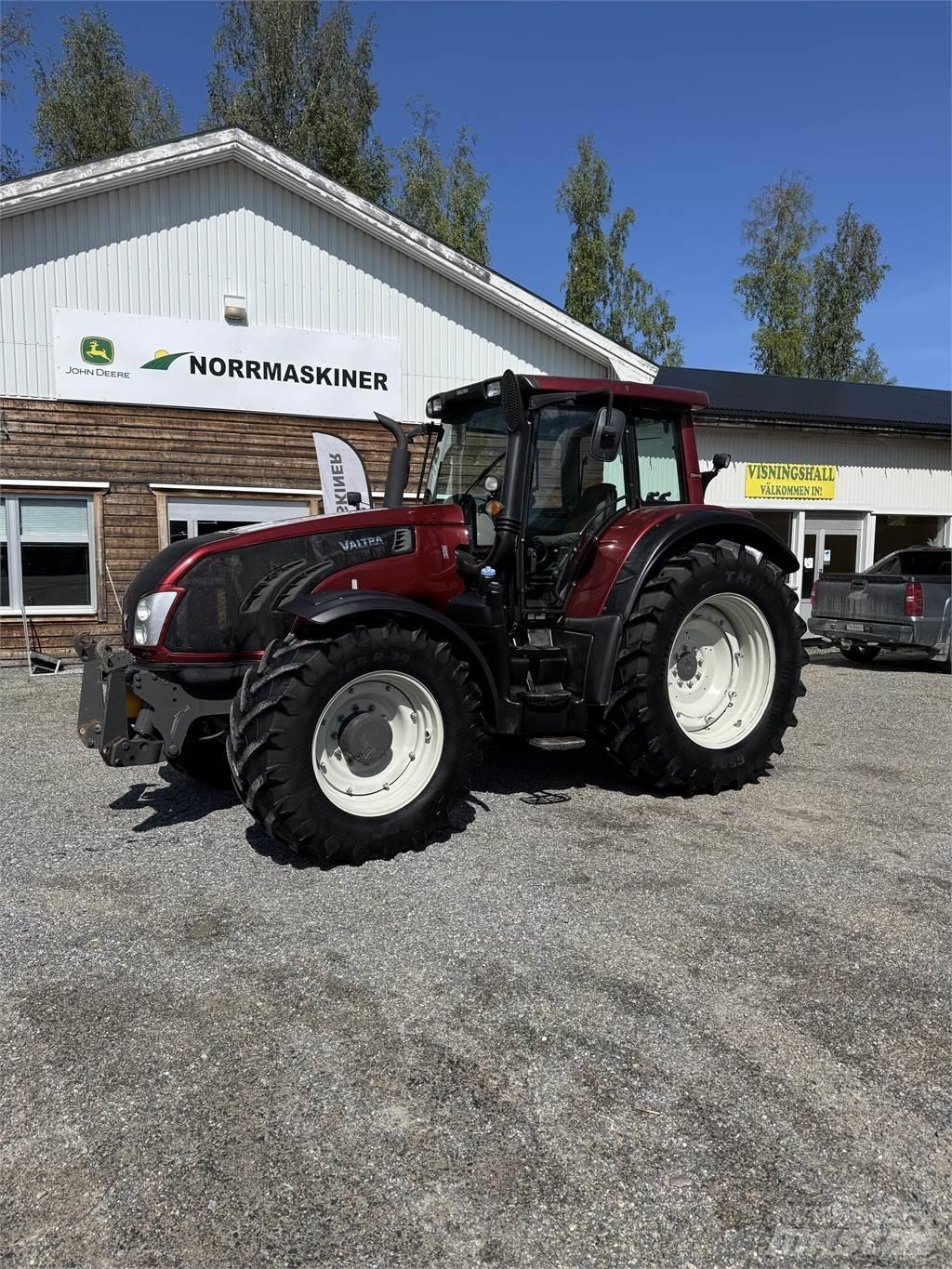 Valtra T203 Direct 拖拉机/农用车