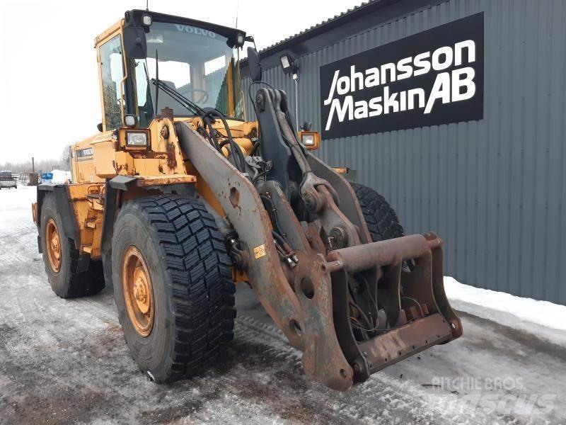 Volvo L90C 轮式装载机