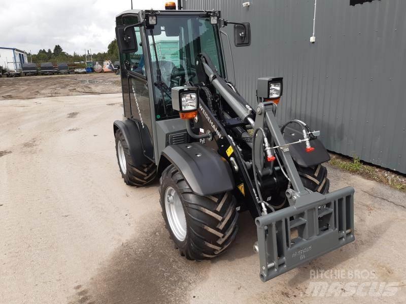Weidemann 1260LP Black 反铲装载机
