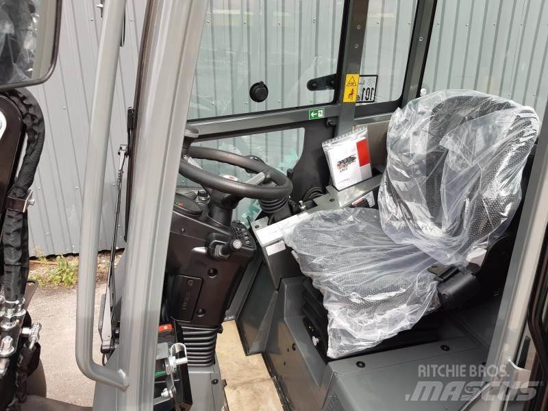 Weidemann 1260LP Black 反铲装载机