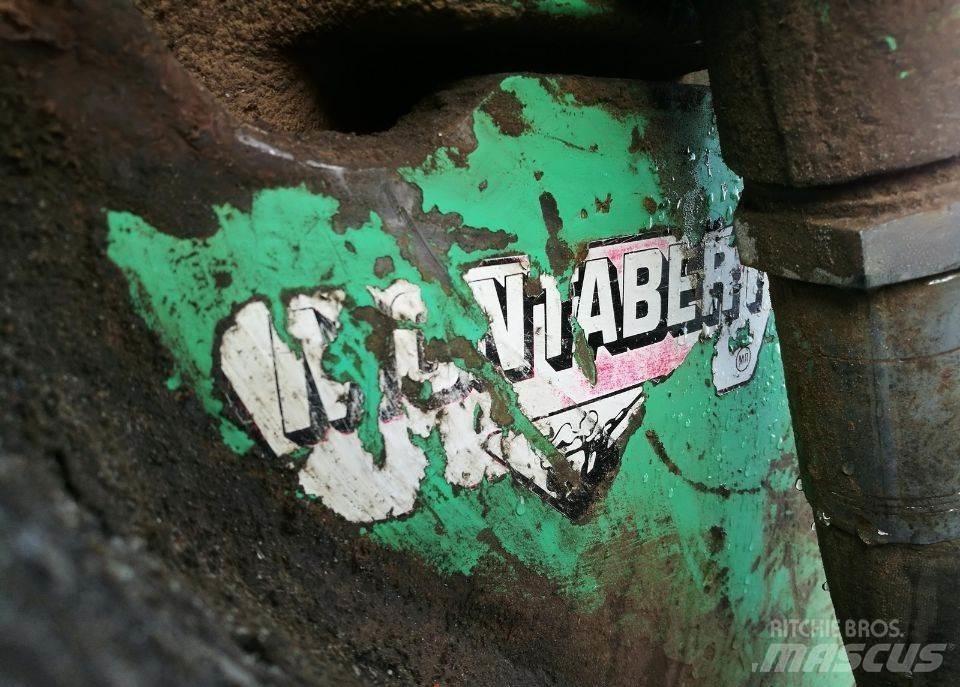 Liebherr  运输工具-其他