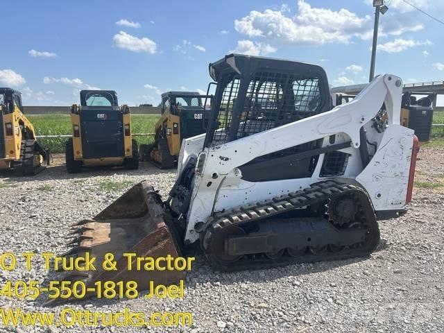 Bobcat T590 滑移装载机