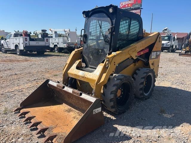 CAT 236D 轮胎、车轮和轮圈