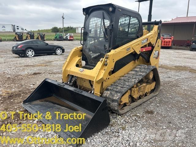 CAT 259D3 滑移装载机