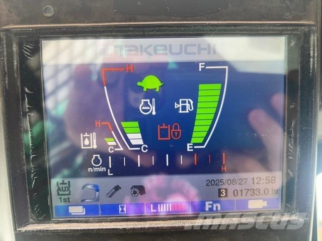 Takeuchi TL6R 滑移装载机