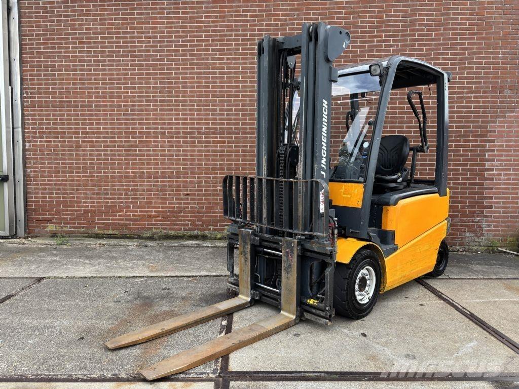 Jungheinrich EFG 430 电动叉车