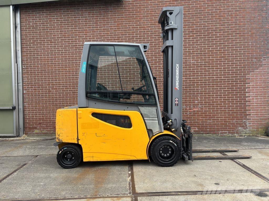 Jungheinrich EFG S30 电动叉车