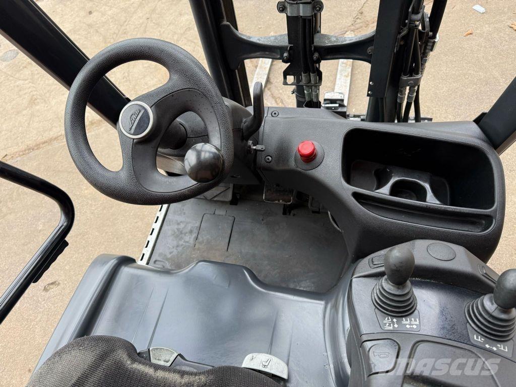 Linde E14 电动叉车