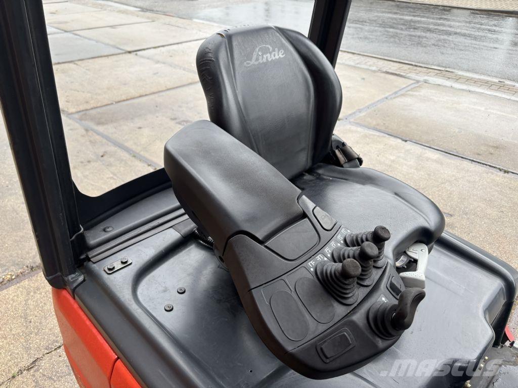 Linde E14-02 电动叉车