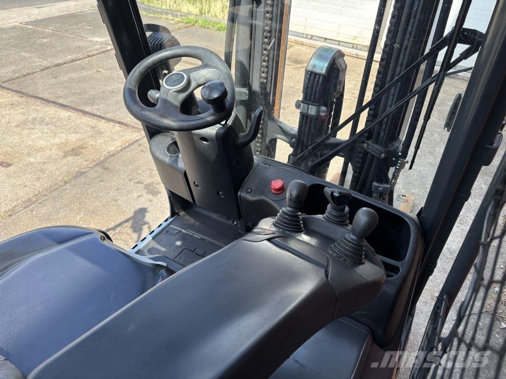 Linde E14-02 电动叉车