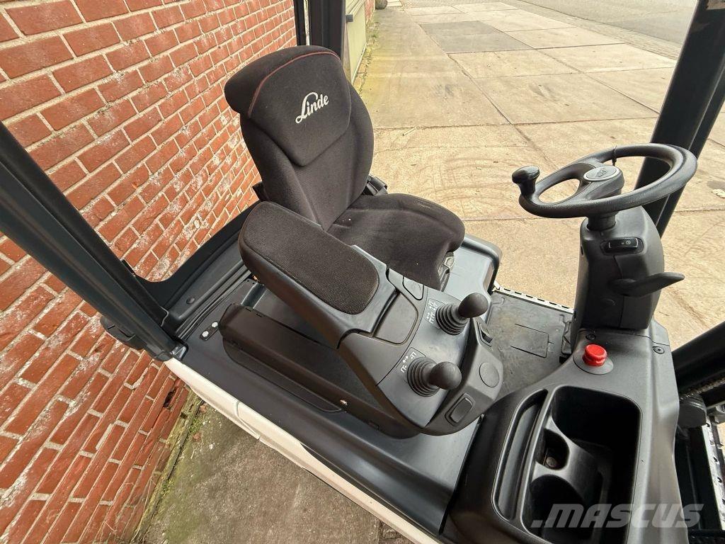Linde E14-02 电动叉车