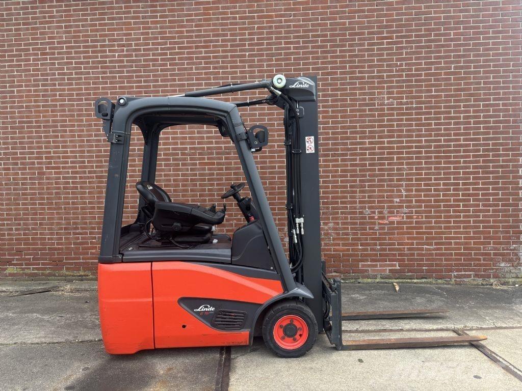 Linde E15-02 电动叉车
