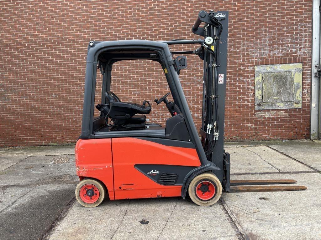 Linde E18PH-02 电动叉车