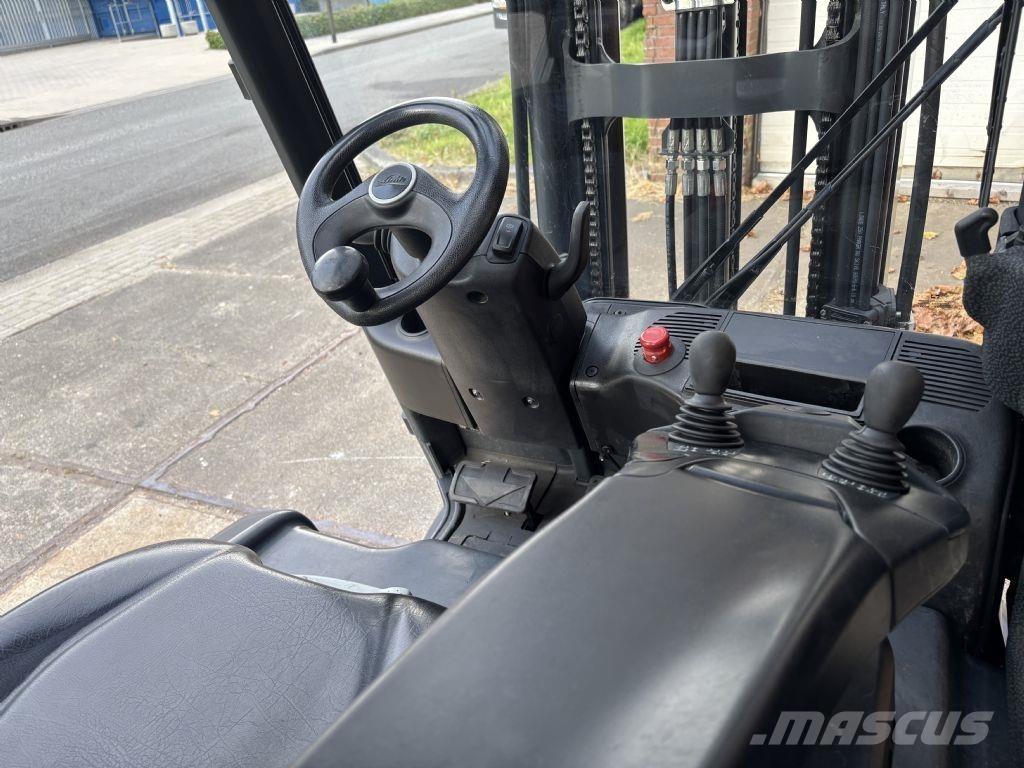 Linde E20PH-02 电动叉车