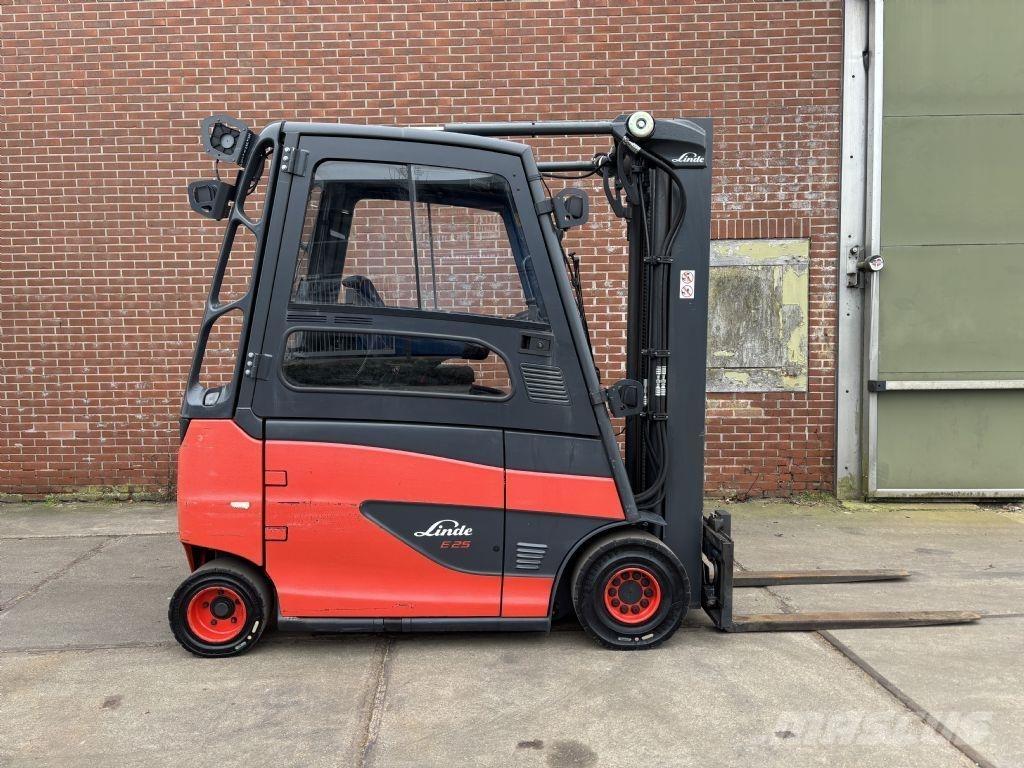 Linde E25HL-01/600 电动叉车
