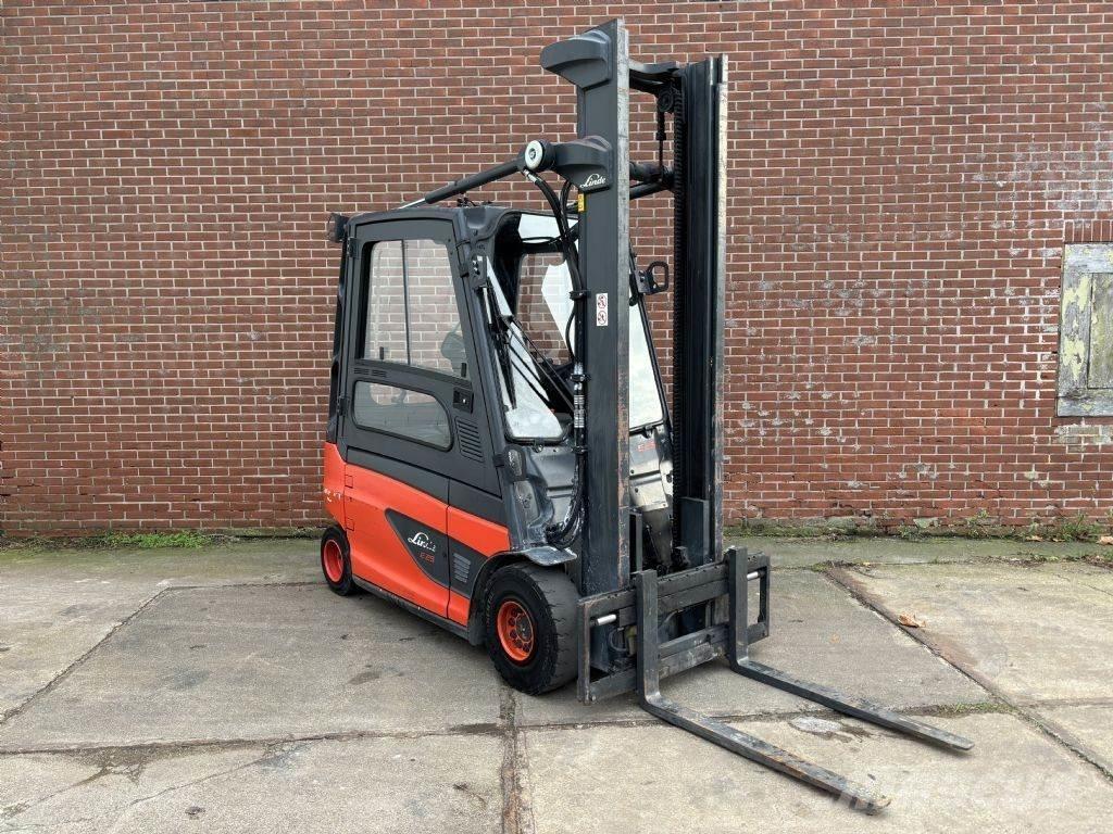 Linde E25L-01 电动叉车