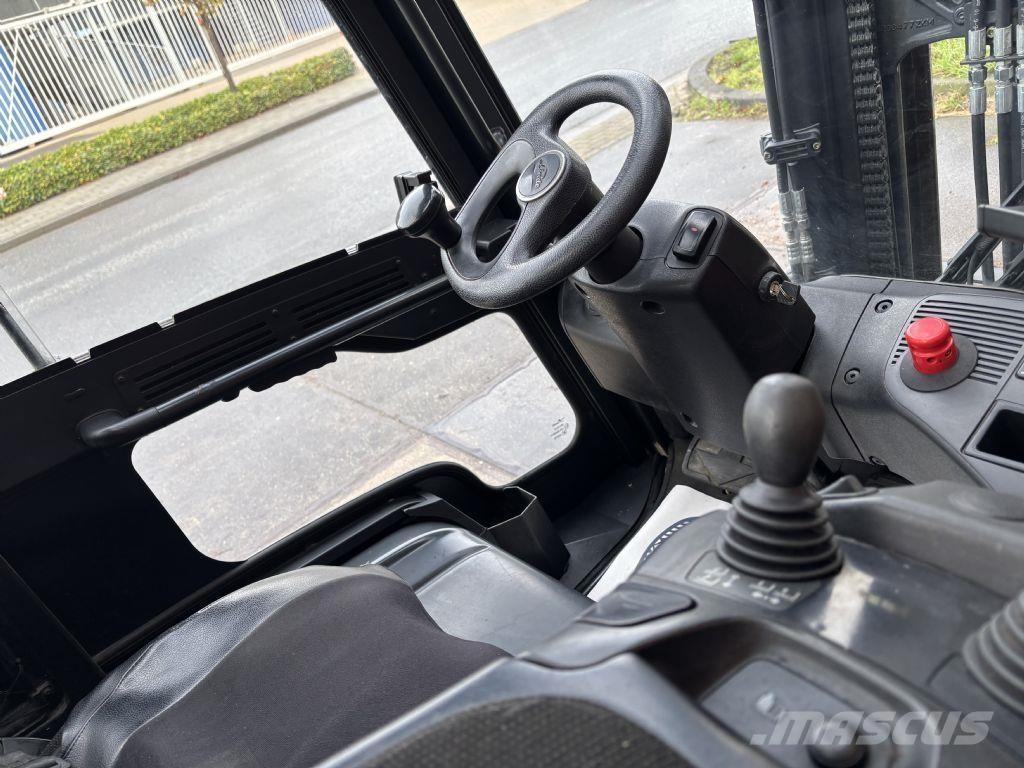 Linde E30HL-01/600 电动叉车