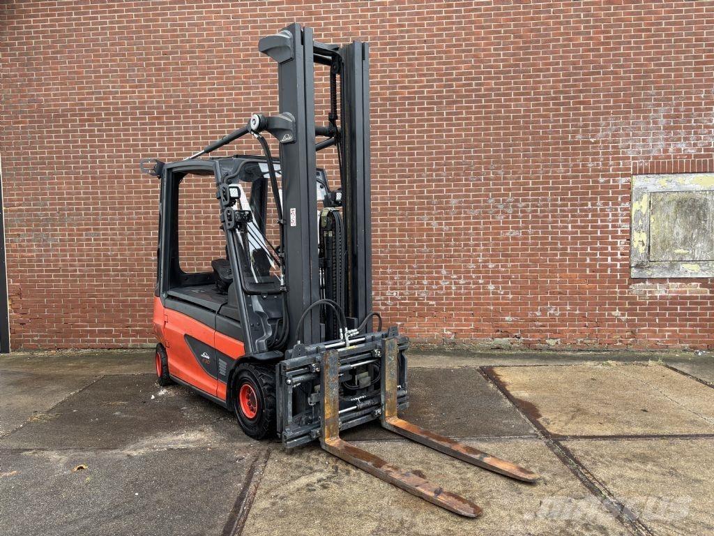 Linde E30L-01 电动叉车
