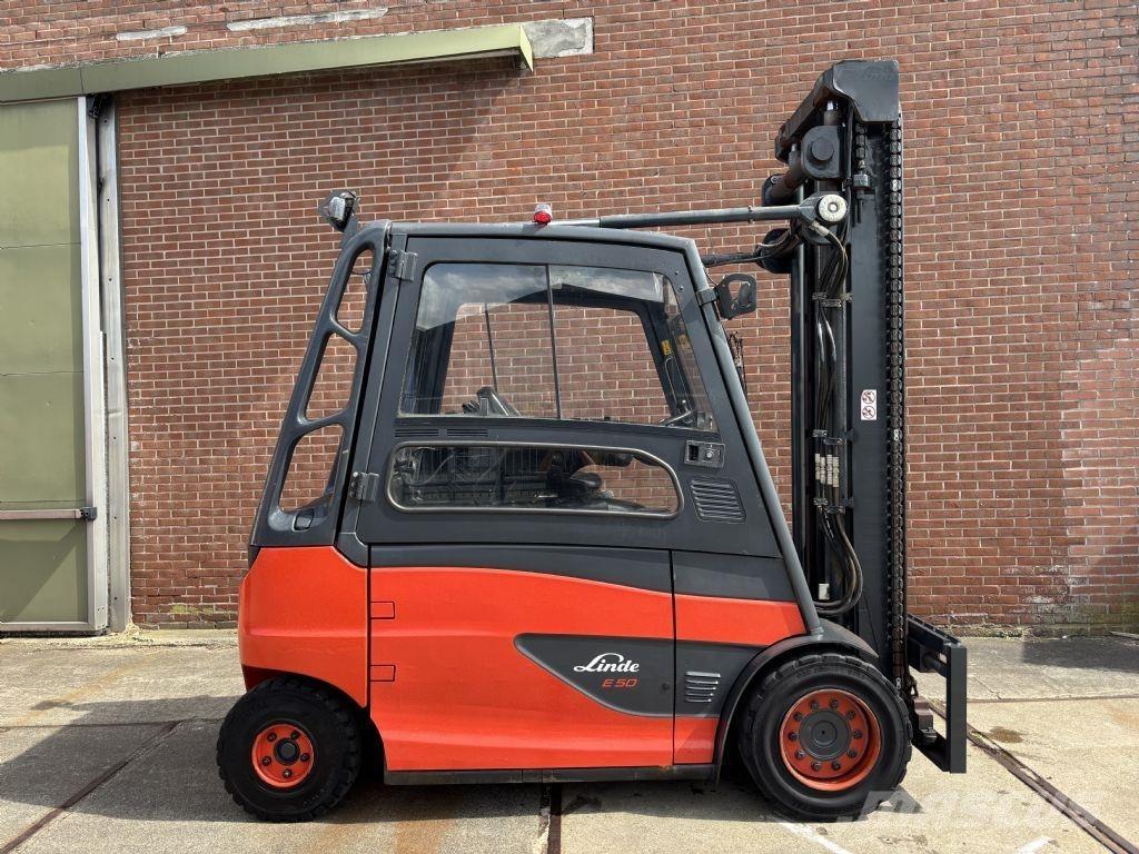 Linde E50HL-01/600 电动叉车