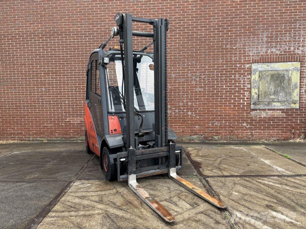 Linde H25T-01 天然气叉车