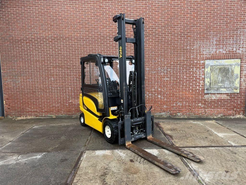 Yale ERP35VL F2945 电动叉车