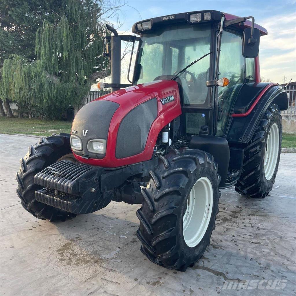 Valtra N92 拖拉机/农用车