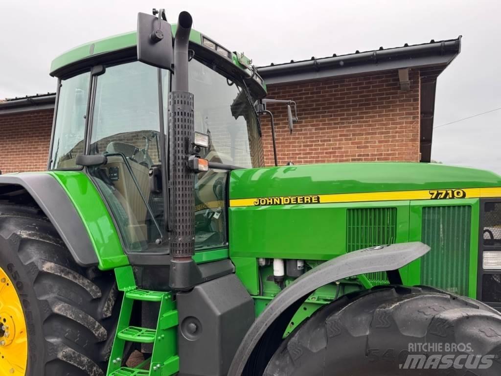 John Deere 7710 拖拉机/农用车